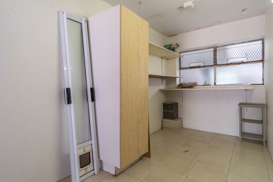 2 Bedroom Property for Sale in Oranjezicht Western Cape